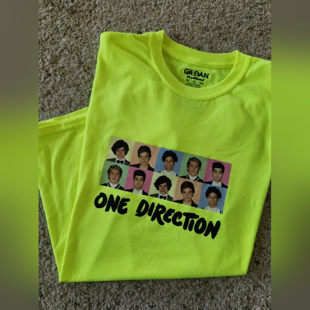 One direction yellow tshirt, size medium